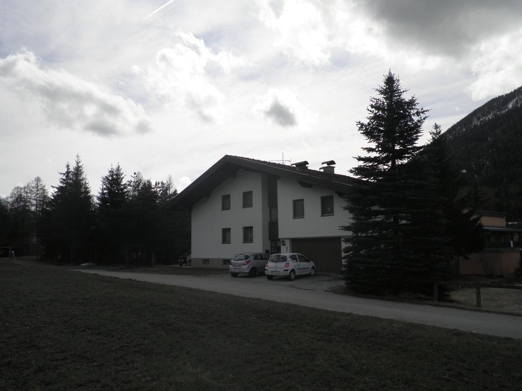 Haus Drescher Apartment Obsteig Room photo