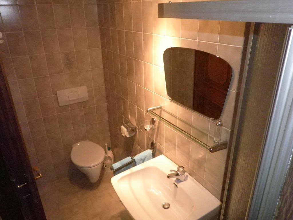 Haus Drescher Apartment Obsteig Room photo